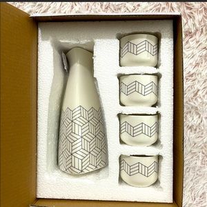 Short stories sake set